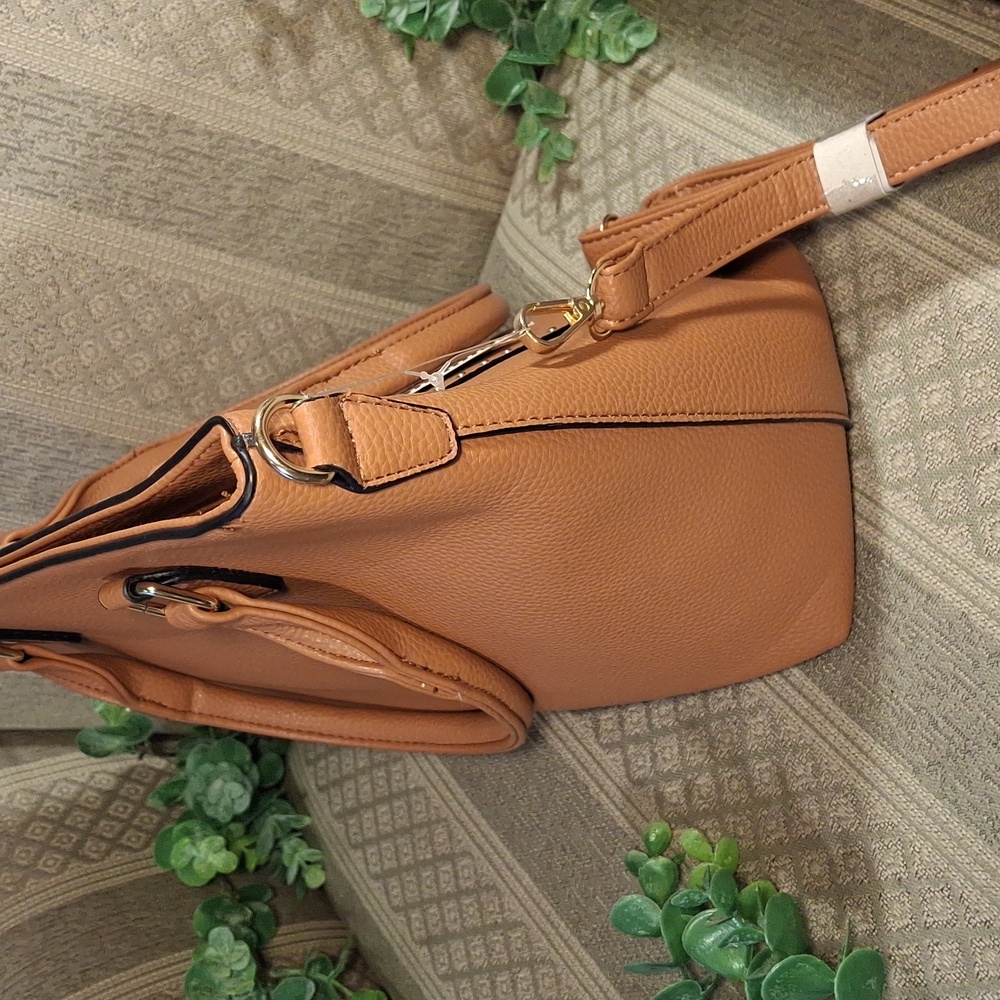 NWT Alexis Bendel Tan Crossbody Satchel Tote Bag - Picture 4 of 13